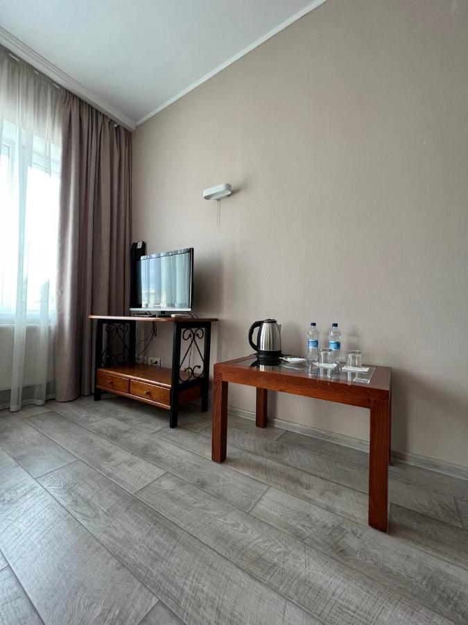 Pallada Hotel Ternopil Extérieur photo
