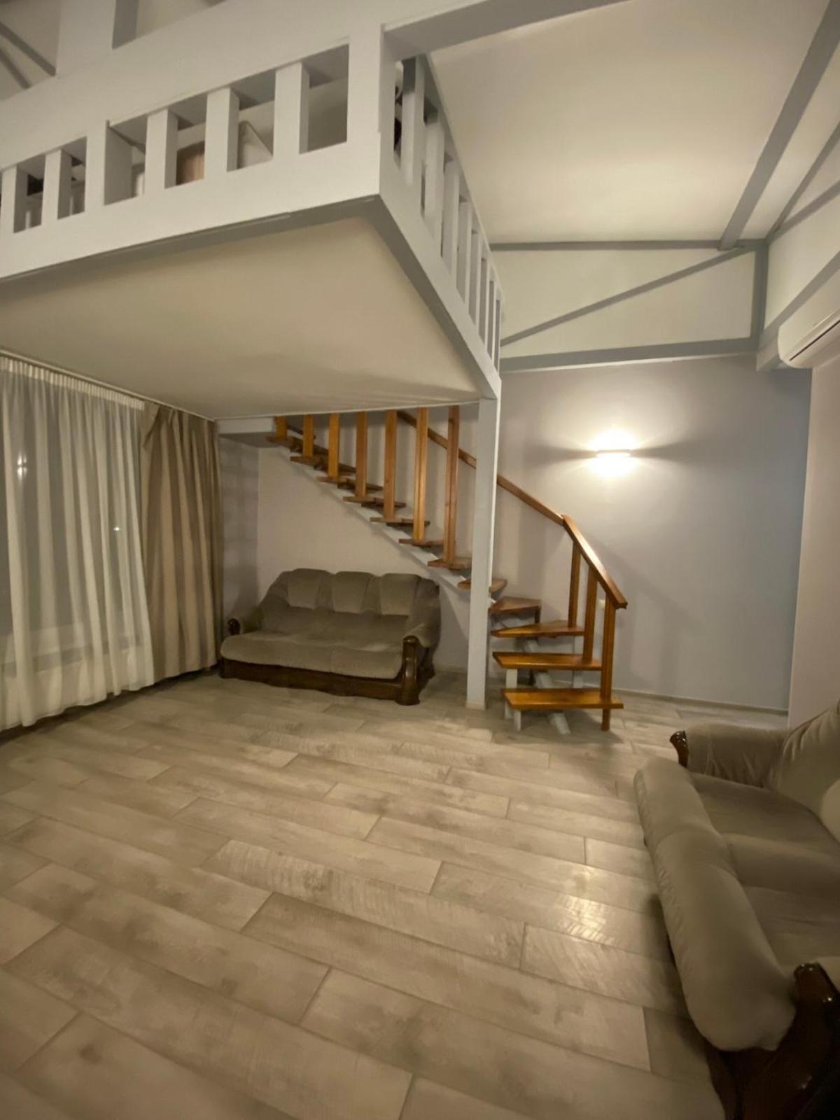 Pallada Hotel Ternopil Extérieur photo